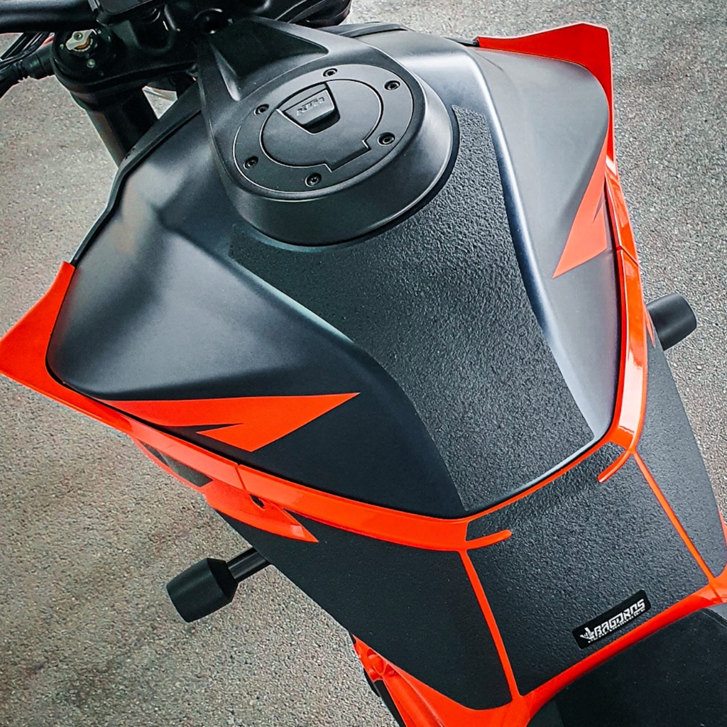 KTM Tank