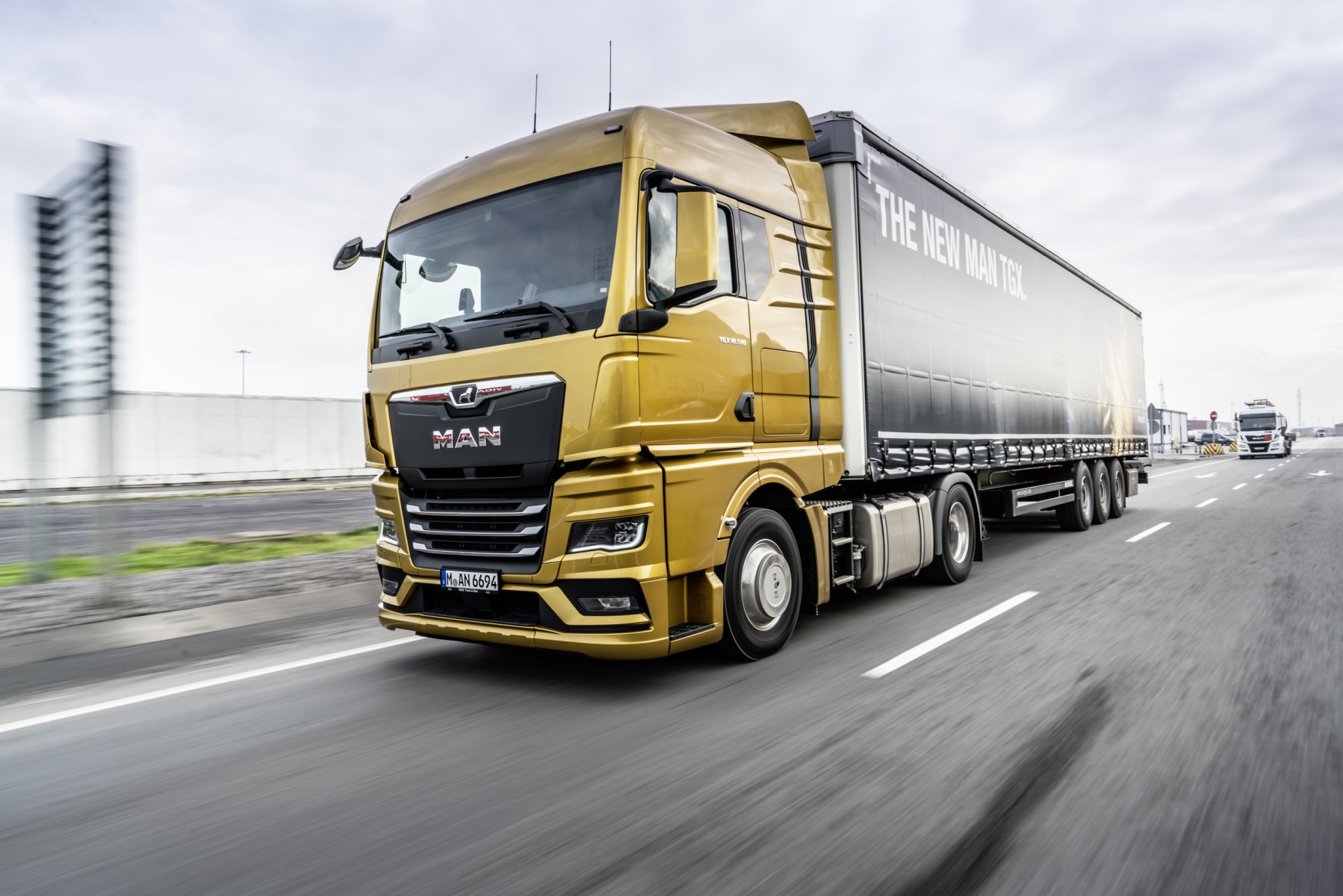 MAN TRUCK